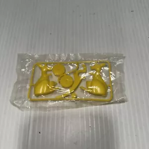 Vintage R&L Cereal Toy - Rolling Skippy, Very Rare Mint in Packet Yellow - Picture 1 of 4