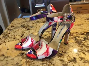 Neu Brian Atwood Made In Italy Open Toe High Heels Schuhe geblümt Größe 37 - Bild 1 von 12