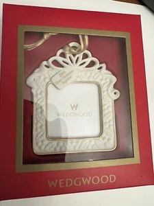 Wedgwood Ornament Frame - FIRST CHRISTMAS TOGETHER 2004 - NEW in Box - Picture 1 of 4