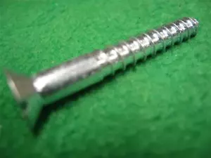 148 piezas TORNILLOS PARA MADERA RANURADOS CABEZA PLANA #16 x 2" ZINC CHAPADO EN TORNILLO WHITNEY CORP - Imagen 1 de 1