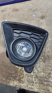 ✅ 2013 MAZDA CX5 CX-5 FOG LIGHT LEFT + GRILLE SURROUND TRIM KD5350C21 11461010 - Picture 1 of 6