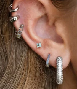 Helix Cartilage Tragus Ear Stud Piercing Bars CZ Diamante Silver Heart Star Moon - Picture 1 of 5