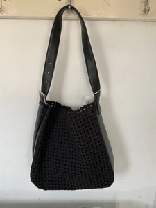 Nagelneue gewebte Schultertasche aus Stoff Farbe Schwarz - Bild 1 von 17