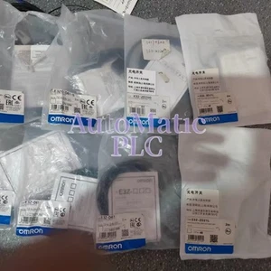 1PC new OMRON E3Z-D62 Photoelectric Switch Sensors - Picture 1 of 3