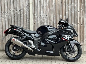 SUZUKI GSX1300R HAYABUSA 2009 (09) GEN 2 SUPER SPORT + SCORPION + 1 FORMER KEEPR - Picture 1 of 10