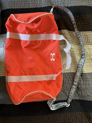 Bolso de Lona Under Armour Rosa Nylon Plegable Viaje/Gimnasio Foto 1 de 4