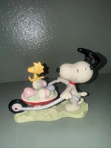 Lenox Snoopy's Easter Egg Delivery Peanuts Figurine  - Picture 1 of 8
