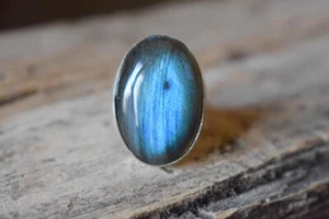 AAA+ Blue Fire Labradorite Oval Gemstone 925 Sterling Silver Ring Halloween Gift - Picture 1 of 9