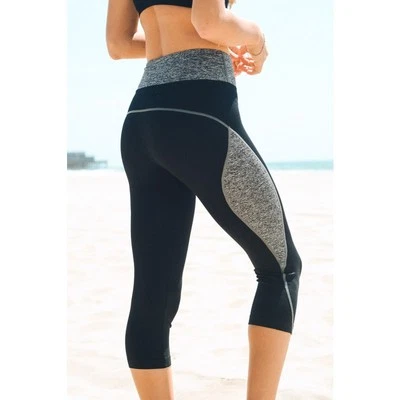 NEW Color Accent Capri Workout Leggings - Image 1 of 3