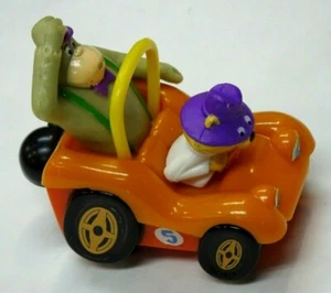  Burger King 1997 Magilla Gorilla & secret Squirrel in DUne Buggy-Pull out Bomb - Picture 1 of 2
