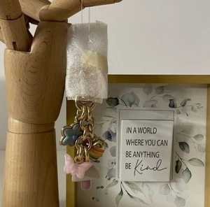 š¼š¦ Coach C7804 š¼š¦ Garden Cluster Mixed Bag Charm Key Chain Gold š¼ D111o2 - Picture 1 of 1
