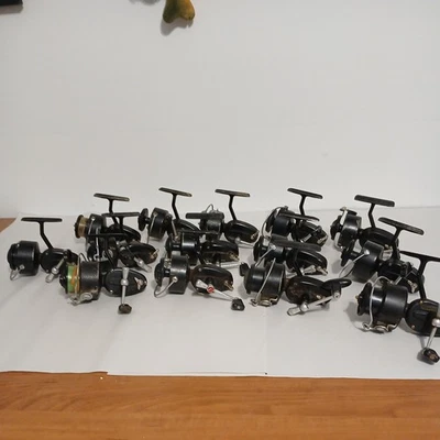 Vintage Mitchell 300 molinete de pesca lote de 14 peças ou reparo  - Imagem 1 de 4