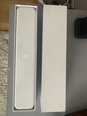 Apple Watch 42mm - Image 1 of 4