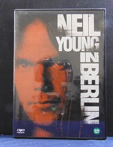 NEIL YOUNG IN BERLIN --- SEE PHOTOS - Foto 1 di 3