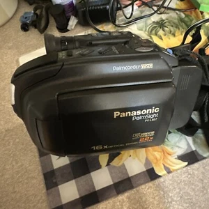 Panasonic PV-L657D VHS-C Palmcorder Palmsight Camcorder Bundle READ DESCRIPTION - Picture 1 of 16