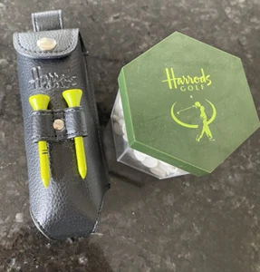 HARRODS Set Regalo Golf Palline da Golf e Tee Set e Scatola di T-shirt - Foto 1 di 7
