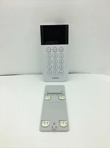 Genuine OEM SimpliSafe SSKP3-W Keypad White Wireless Touch-to-Wake Smash Safe - Picture 1 of 8