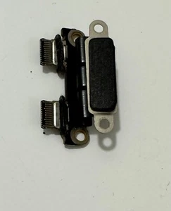 Apple MacBook Pro Touch Bar  2017 Left Side USB C Board/ Connector A105 00861-A - Picture 1 of 2