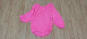 BEVERLY VOGUE CALIFORNIA Vtg 70s HOT PINK bodysuit, snaps, long sleeve,nylon, M - Picture 1 of 5