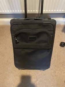 Tumi Small suitcase and matching small bag - Picture 1 of 6