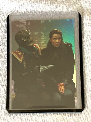 1995 Fleer Babylon 5 TV Show Prismatic Foil Trading Card #8 of 8 NM - Image 1 of 2