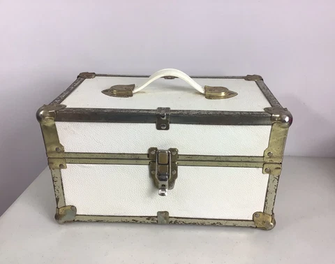Vintage Steamer Trunk Carrying Case Metal Box Treasure Chest Cover