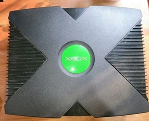 Original Microsoft Xbox Console Complete w/ 3 Controllers And 2 Games - Picture 1 of 12