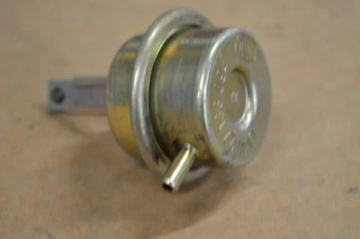 MERCEDES W116 240D 300D 300SD 300CD DIÉSEL VÁLVULA DE CIERRE DE VACÍO 1427133094 NOS Foto 1 de 3