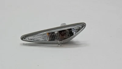 Mazda Miata MX-5 Front Right Fender  Side Marker Turn Signal Lamp N243-51120 OEM - Image 1 of 4