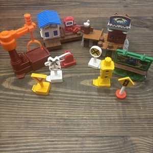 Fisher Price GeoTrax Railway Buildings Signs Lot Of 10 Pcs Dock Gas Sign - Picture 1 of 19