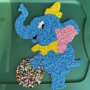 Vintage 1970s blue circus elephant melted plastic popcorn Wall Decoration - Picture 1 of 2