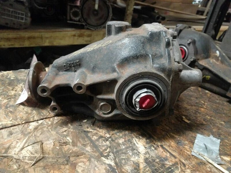 2004-2011 Mitsubishi Endeavor Rear Axle Differential Carrier Assembly Oem - Image 1 of 1