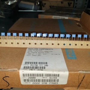 2000 piezas caja - ¡como nuevo genuino Philips 68nF 0,068uF 63 V MKT370 5 mm tapas de audio! - Imagen 1 de 2