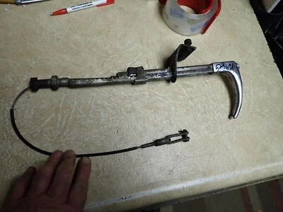 Studebaker 1949 manija de freno de emergencia y trinquete y cable Champion Commander Foto 1 de 4