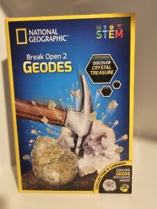 National Geographic Break Open Real Geodes Kit - Geodes Goggles STEM Science 