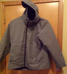 Graue isolierte Winterjacke mit Kapuze ~ Damengröße 1X ~ NEU mit Etikett ~ Falls Creek - Bild 1 von 4