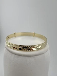 Kids Solid 9ct Yellow Gold Expandable Bangle - Kids 9ct Gold 5mm Bracelet 5-6” - Picture 1 of 5