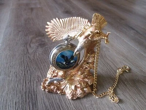 FRANKLIN MINT ALASKA CHILKAT BALD EAGLE PRESERVE BLUE POCKET WATCH AND STAND - Picture 1 of 3