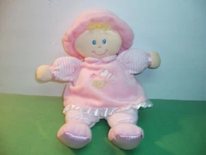 Toys R Us - rosa weiche Plüsch Baby Puppe - blaue Augen / blonde Haare - Schmetterling - sehr guter Zustand - Bild 1 von 4