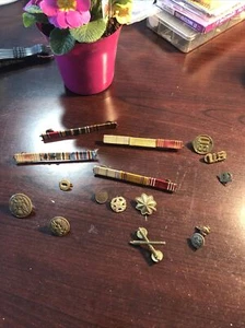 Mixed lot of U.S. Army ribbon bar pins and U.S. Army buttons lot of 16 - Picture 1 of 9