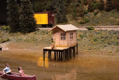 Walthers SceneMaster ~ HO Scale ~ New 2025 ~ Fisherman's Shanty ~ Kit ~ 949-4110 - Image 1 of 4