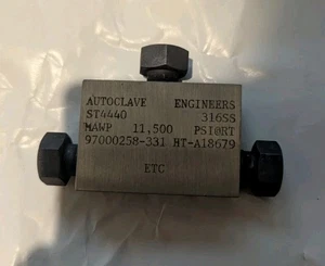 NUOVO ORIGINALE PARKER AUTOCLAVE ST4440 RACCORDO A CROCE 1/4" 316SS - Foto 1 di 10