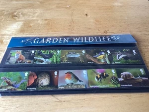 Presentation pack of Garden Wildlife Stamps - Picture 1 of 2