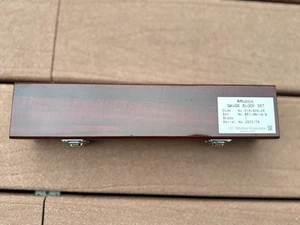 MITUTOYO 516-935-26 Gage Block Set,AS-1,0.625-2 In,9Pc 4CGW9 - Picture 1 of 4