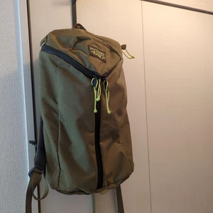 MYSTERY RANCH URBAN ASSAULT 21L Backpack Coyote - Bild 1 von 9