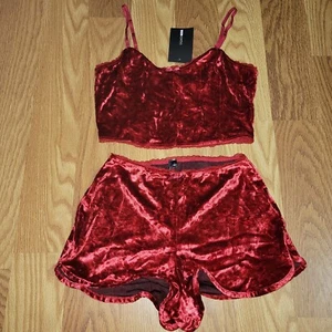 Fashion Nova Red Hot Sexy Crushed Velvet Crop Top Cheeky Shorts Size L NWT - Picture 1 of 5