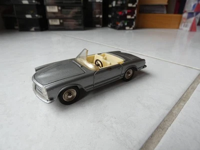 Mercedes Benz 230 Sl Pagoda 516 W113 Dinky Toys 1/43 Gioco Antico Originale - Immagine 1 di 4