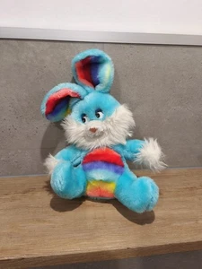Original Plüschel  80er Jahre Hase Stofftier Kuscheltier Plüschtier Regenbogen - Bild 1 von 2