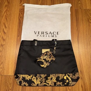 Neu Versace Parfums Weekender Tasche & Mini Münzbeutel Schwarz & Gold Design (034) - Bild 1 von 6