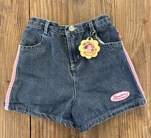 Vintage 2004 Strawberry Shortcake Denim Shorts rosa Seitenstreifen Mädchen 5t - Bild 1 von 11
